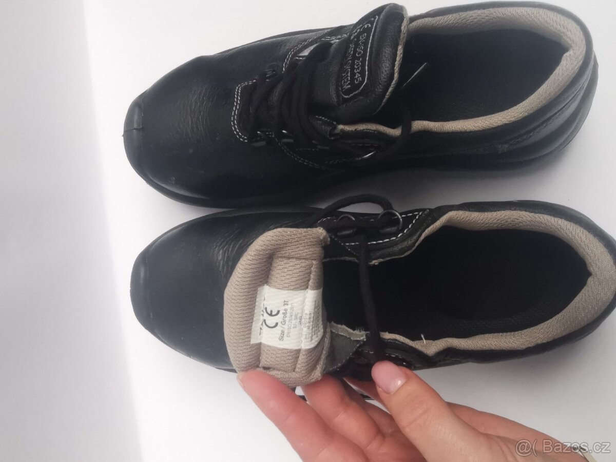 Pracovní bezpečnostní boty vel. 37 - 2