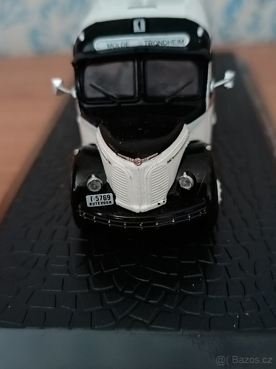 Model autobusu Reo speedwagon 1946 - 2