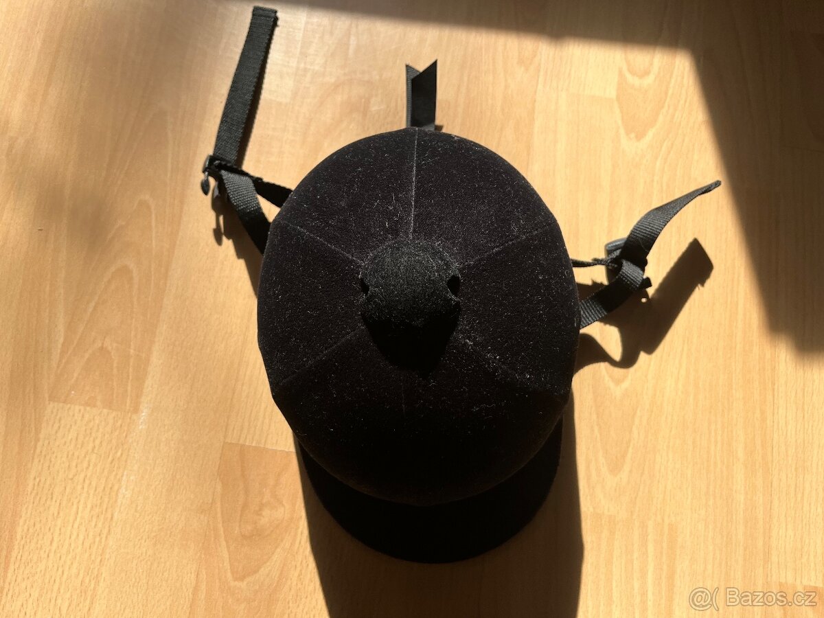 jezdecká přilba Pfiff - 2