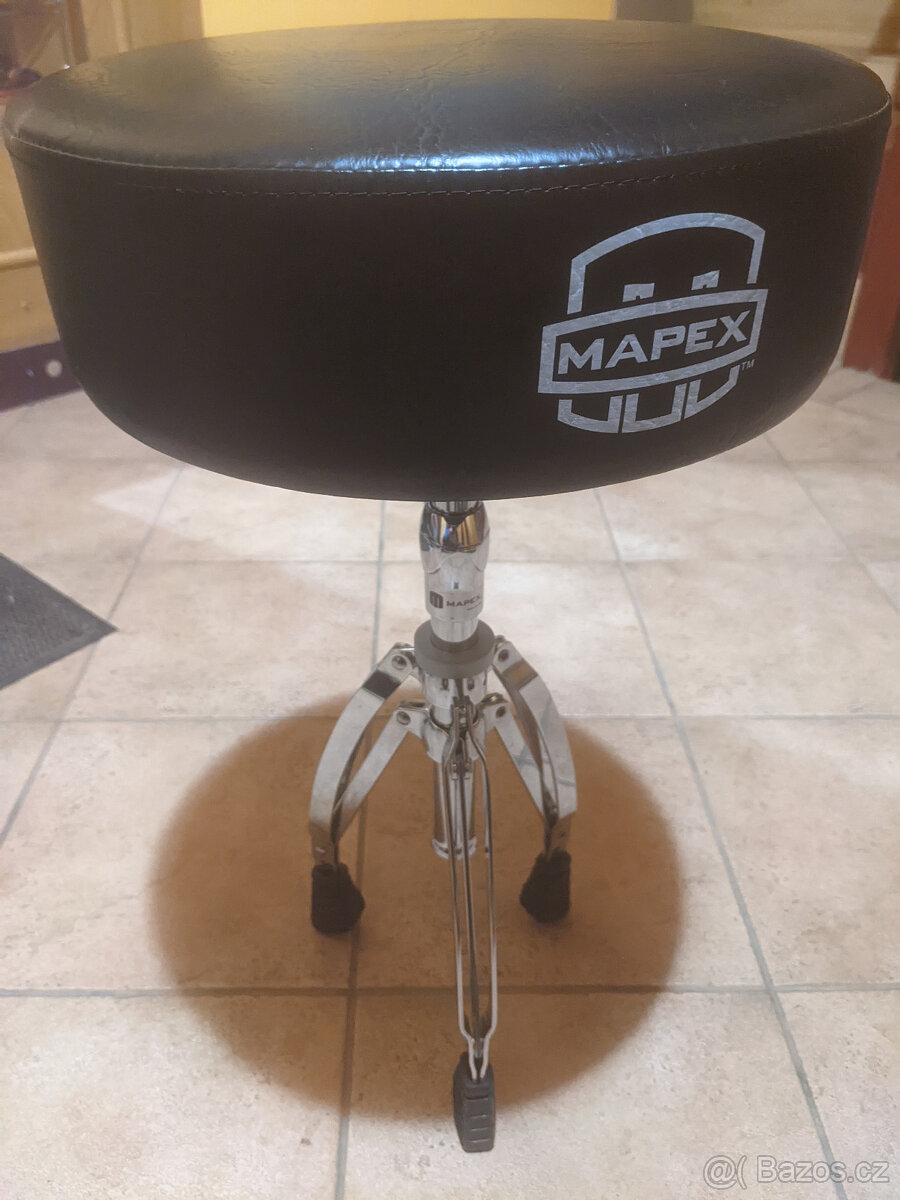 bubenická židle Mapex T670 - 2