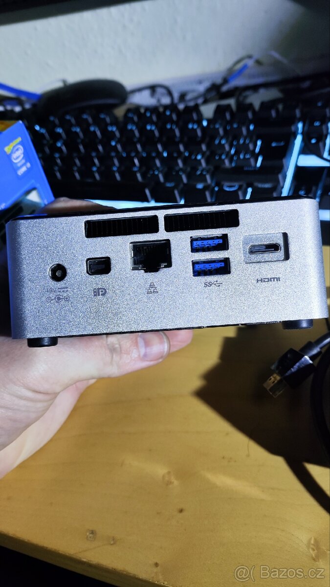 Intel Nuc i3/12Gb - 2