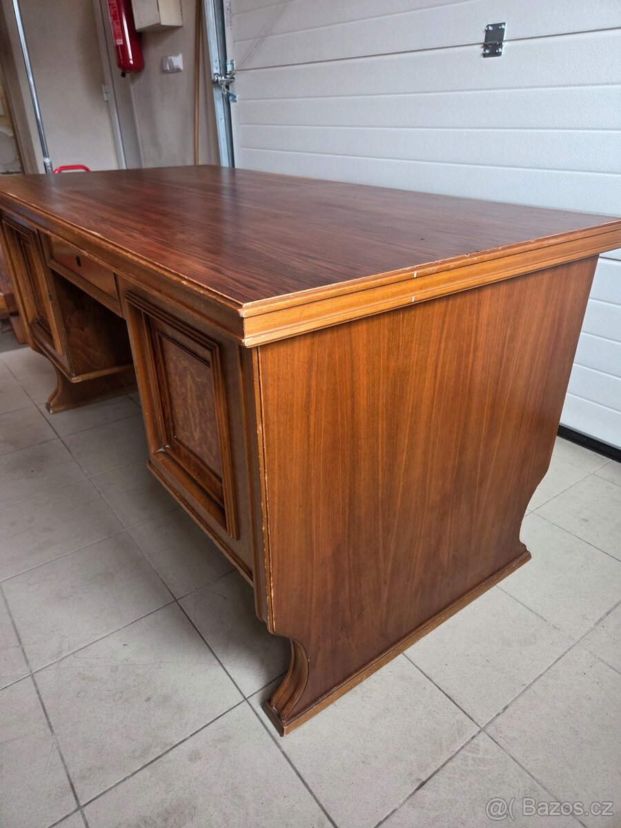 Starožitný psací stůl - 2