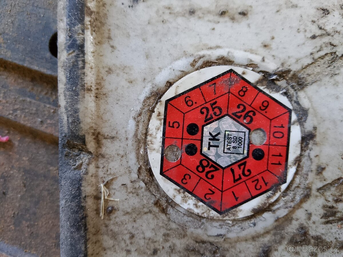 Avia 31 kontejner - 2