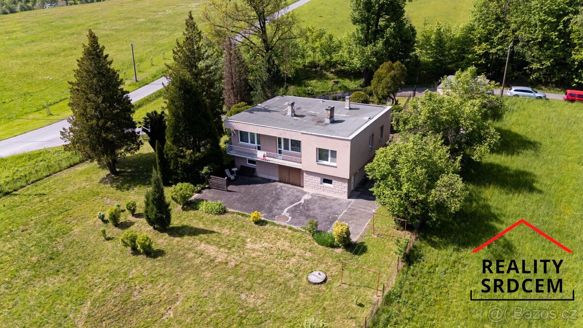 Prodej RD 5+1, zahrada 2123 m2, Vělopolí - 2