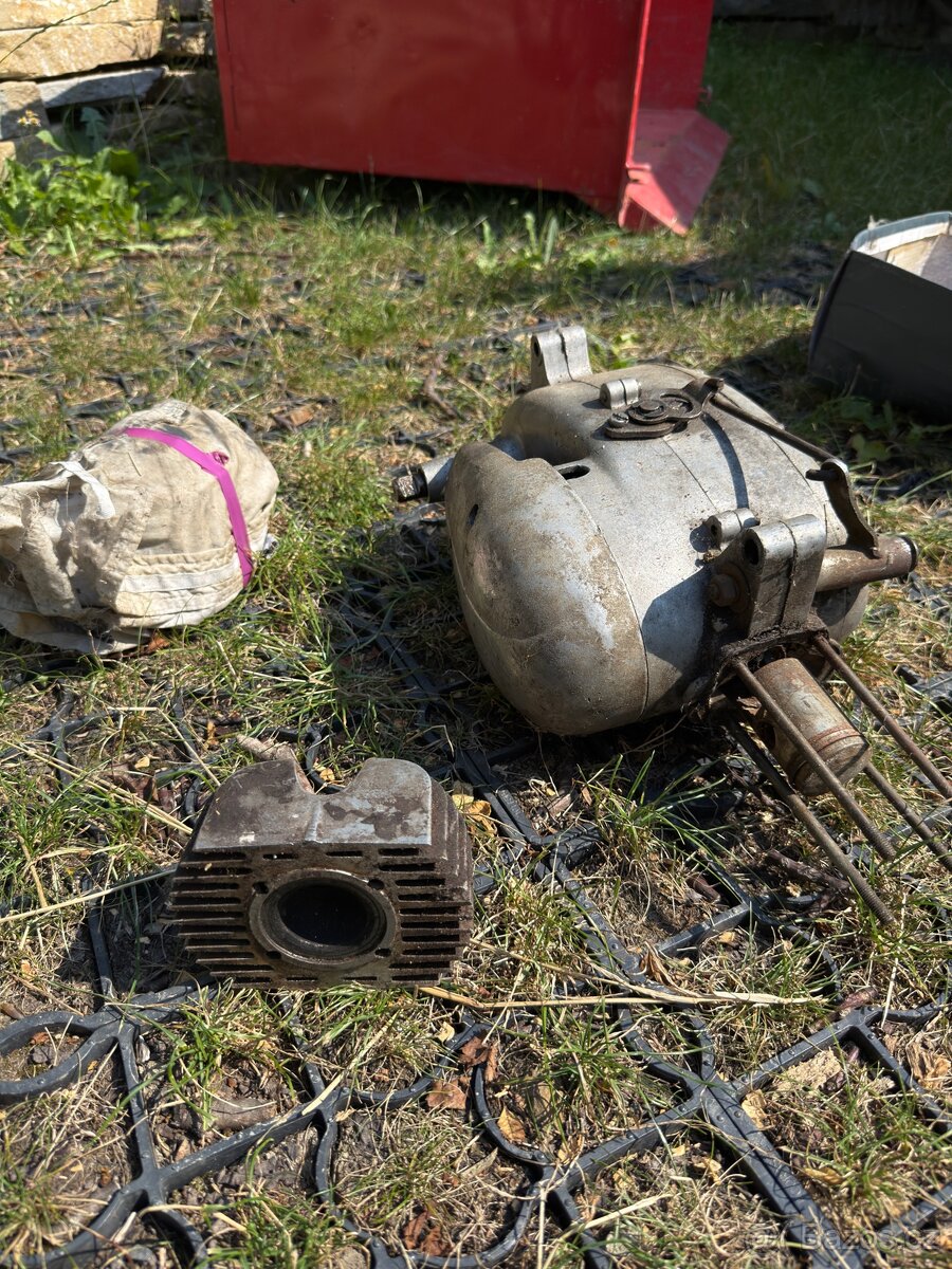 Motor Jawa pionýr - 2