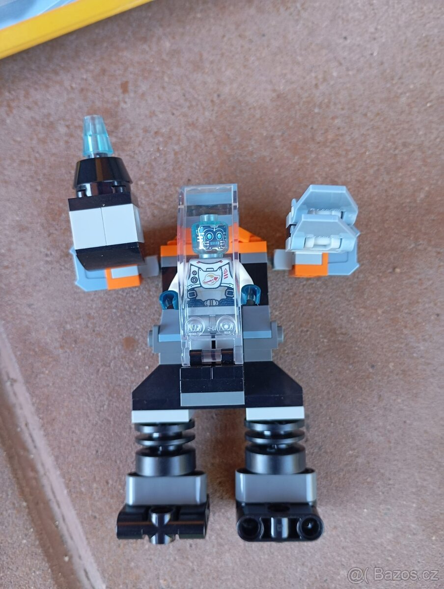 Lego Creator 31111 Kyberdron - 2