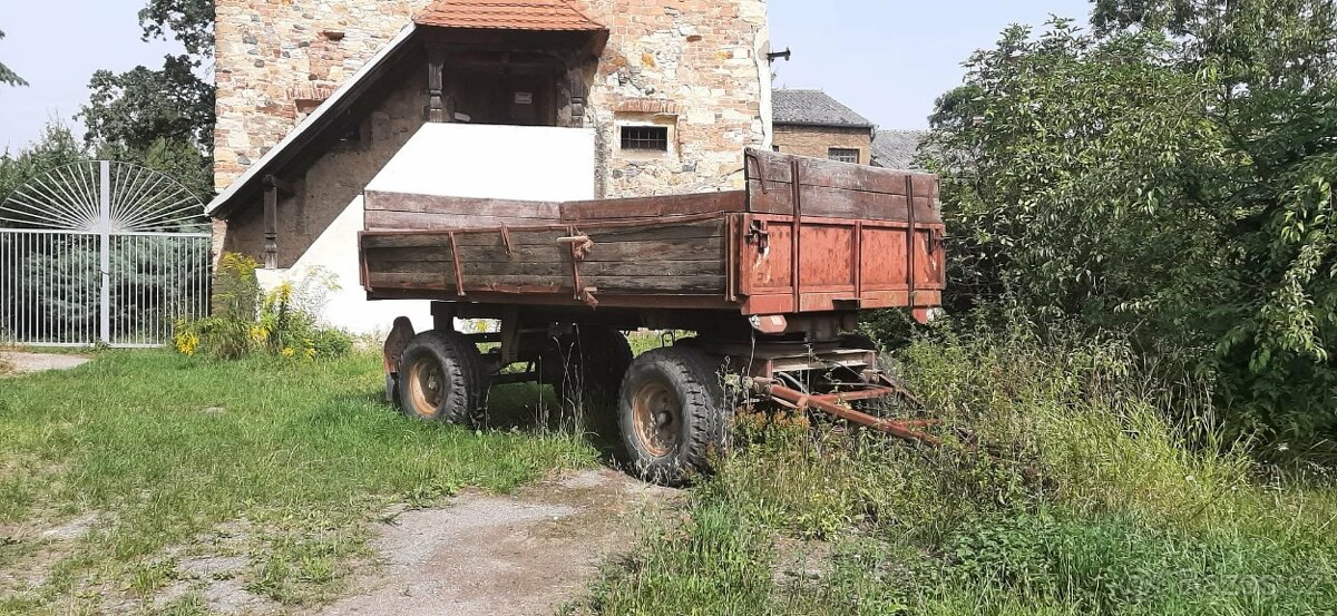 Traktorový sklápěcí přívěs - 2