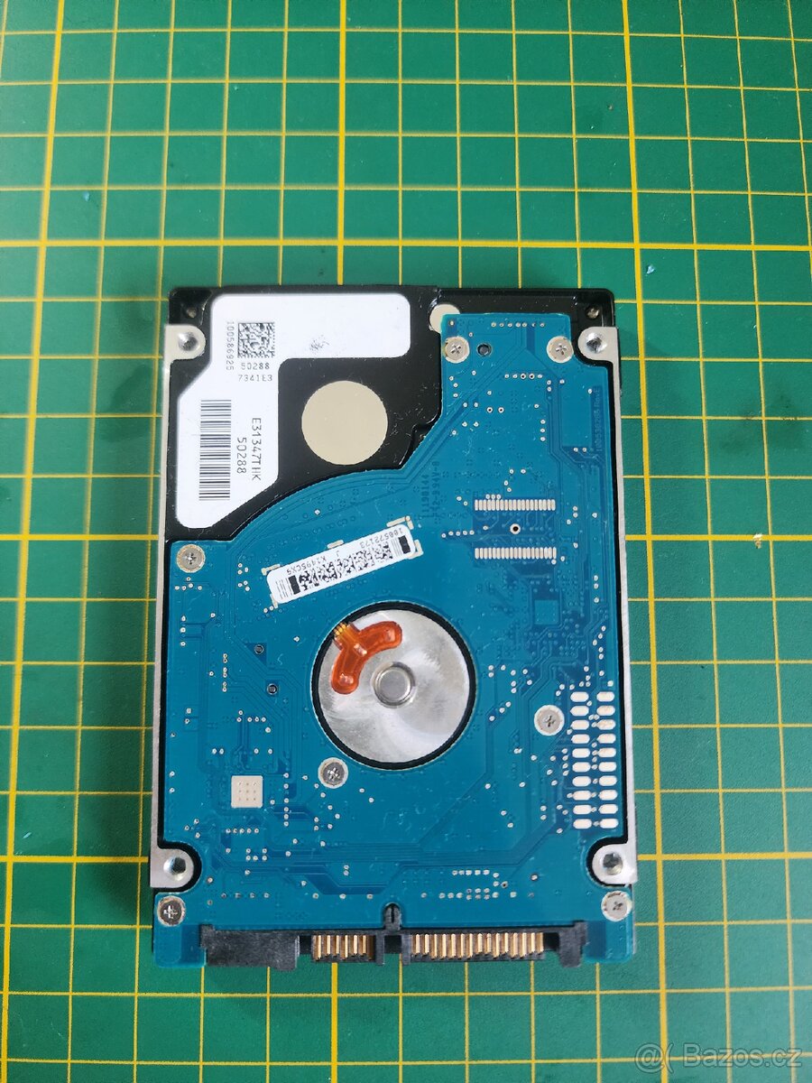 Prodám 2,5" HDD Seagate Momentus 5400.6 250 GB - 2