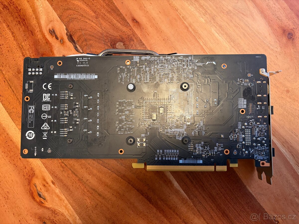 MSI GeForce GTX 1060 ARMOR 6G OCV1 - 2