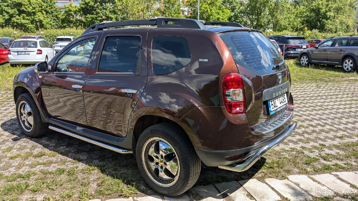 Dacia Duster - 1.6 benzín, 4 válec, 2016, servisní knížka - 2