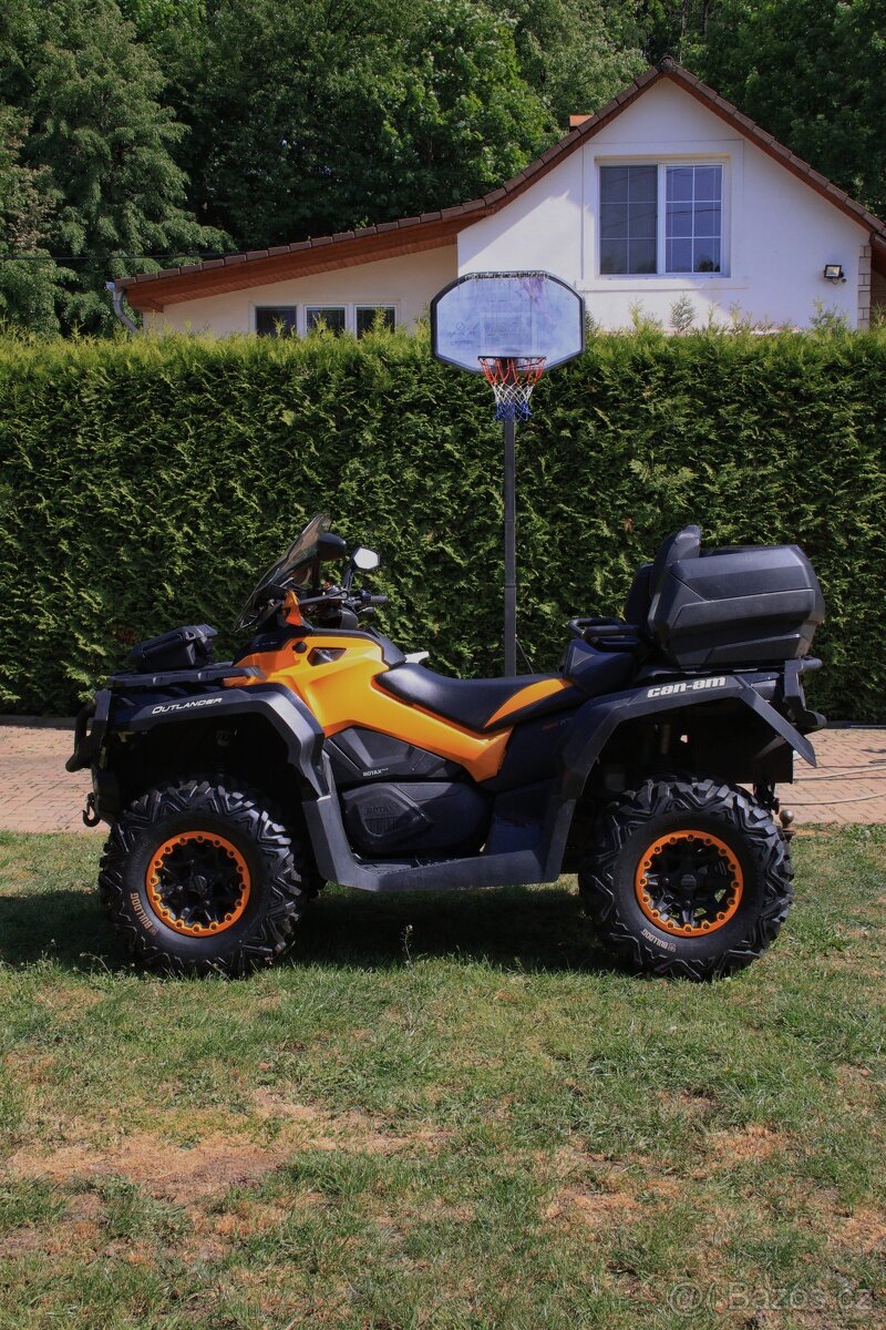 Can-Am Maverick X ds Turbo 900ccm 4x4 (2015) + malá čtyřkolk