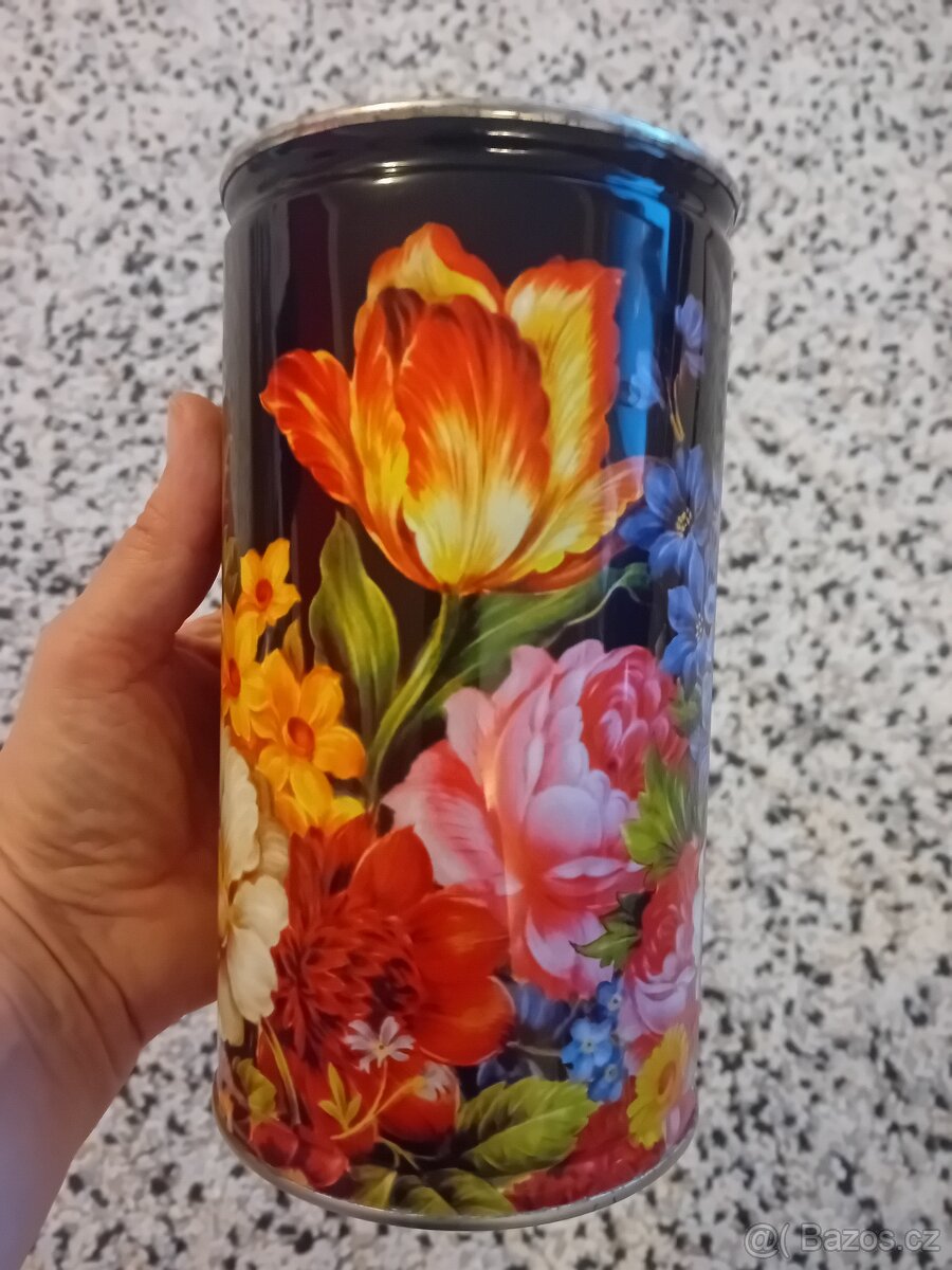 Stará plechovka od kávy s květy - 2