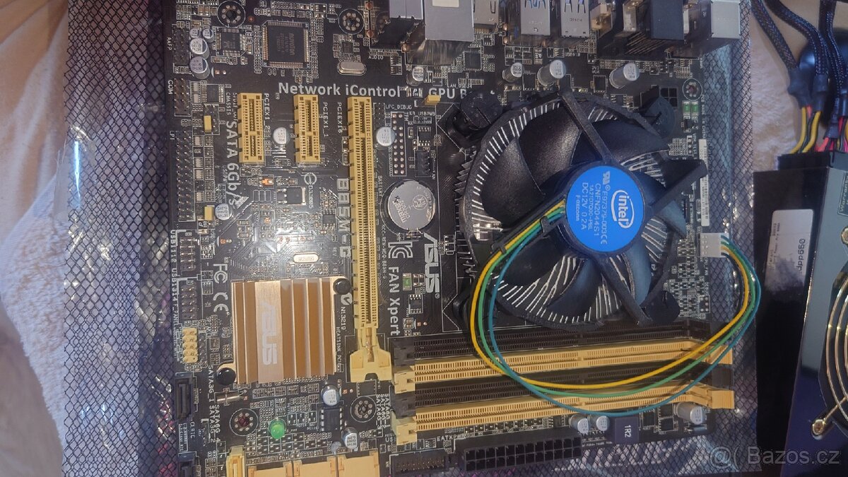 Základová deska + cpu - 2