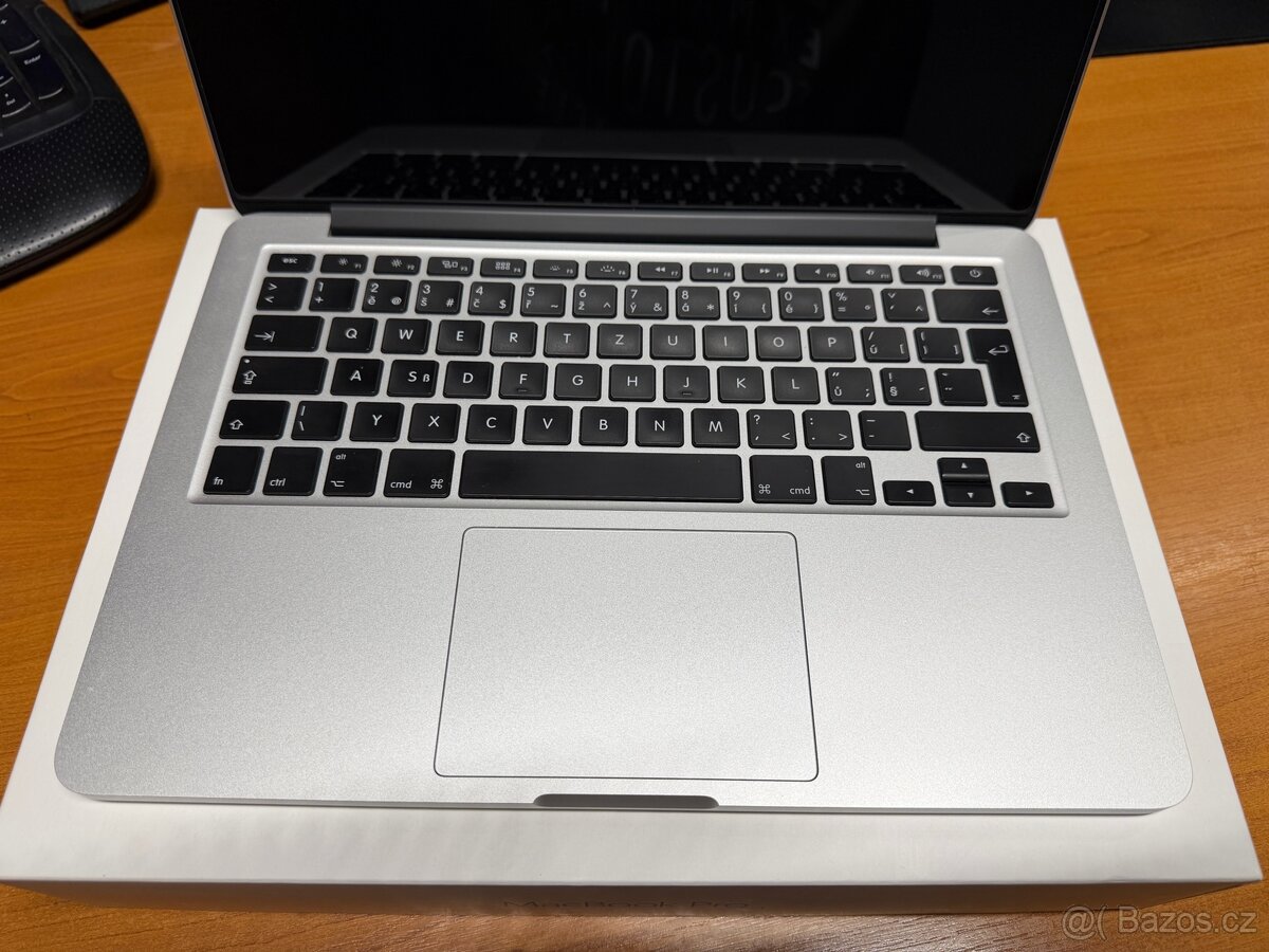 MacBook Pro 13” Retina (model A1502) - 2