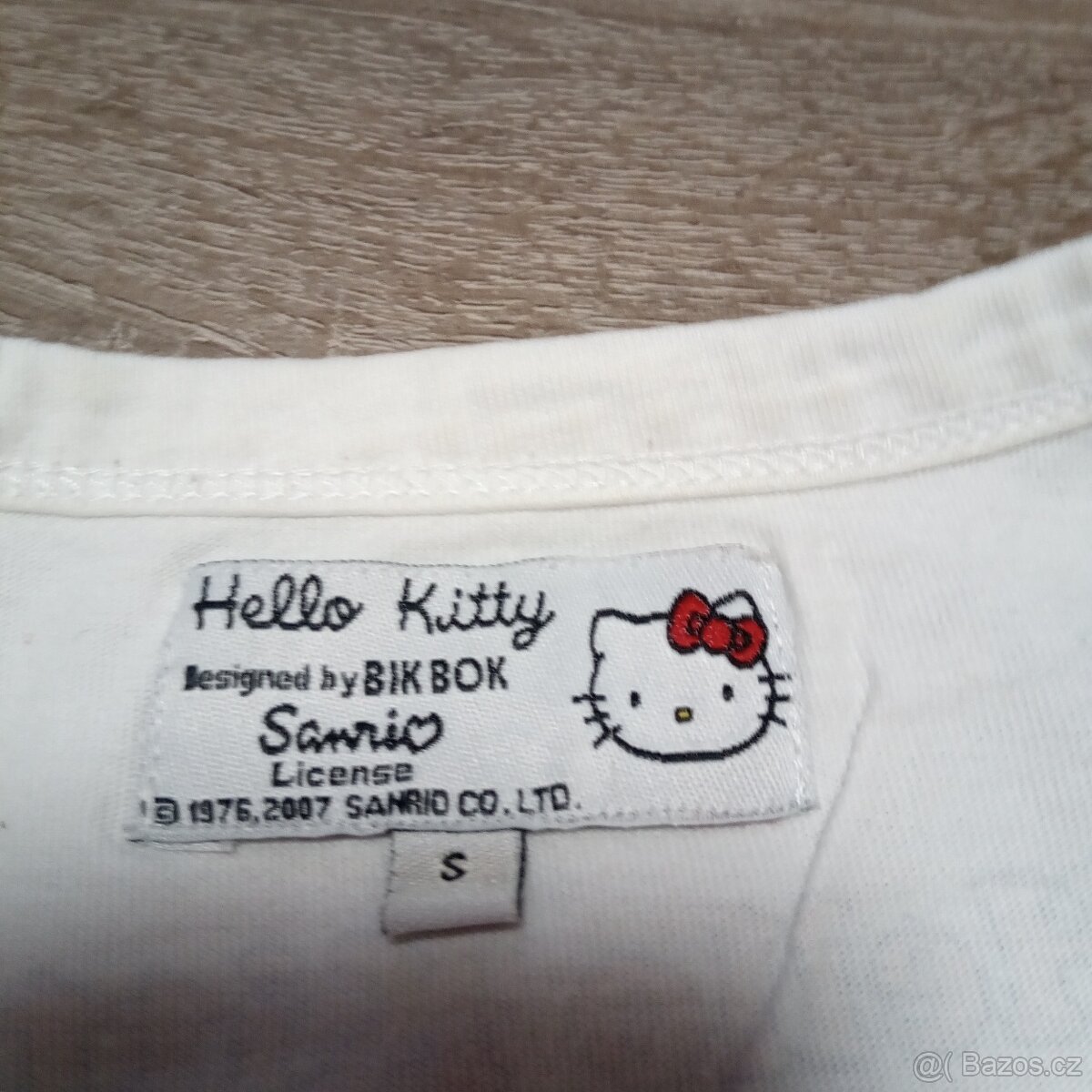 Dívčí licenční tričko HELLO KITTY vel.158-164 - 2