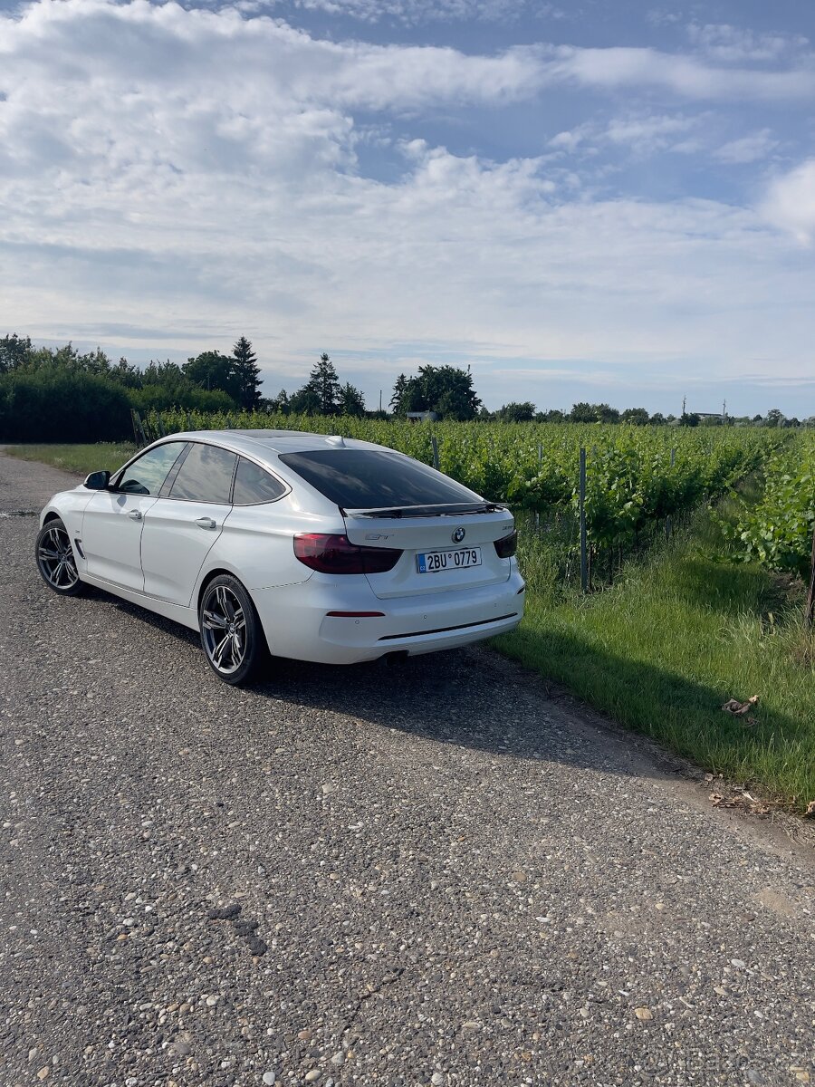 BMW 320d Gran Turismo - 2