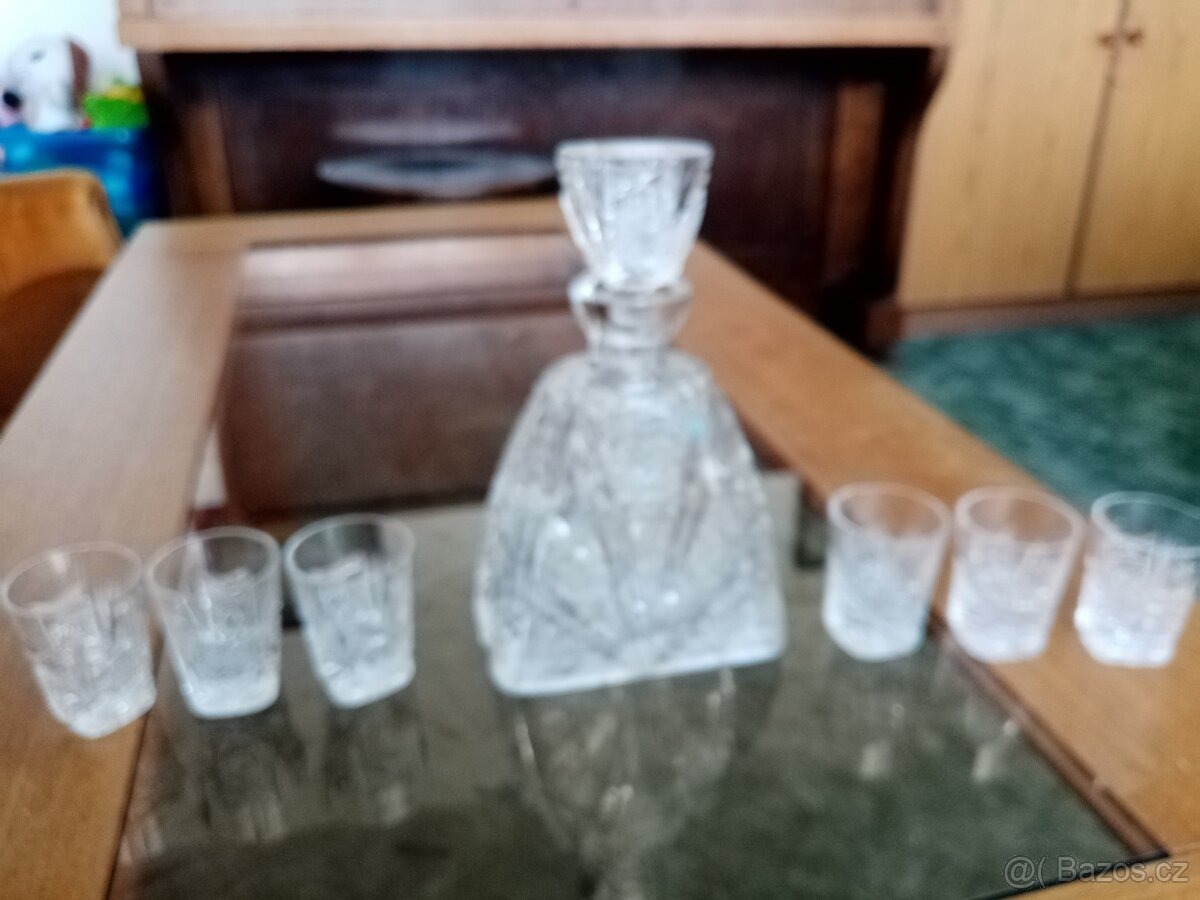 Brousena kerafa a 6 likerovych sklenicek - 2