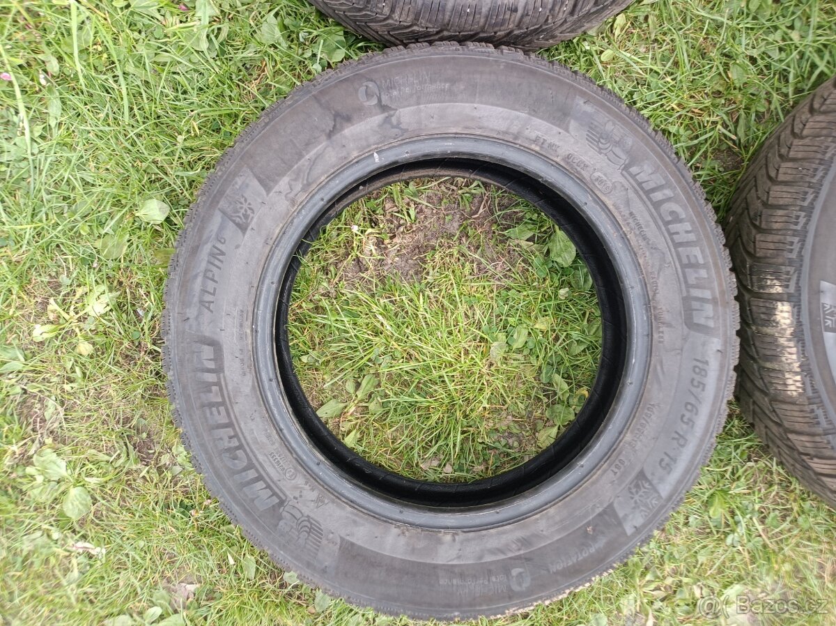 pneu zimní 185/65 R 15 - 2