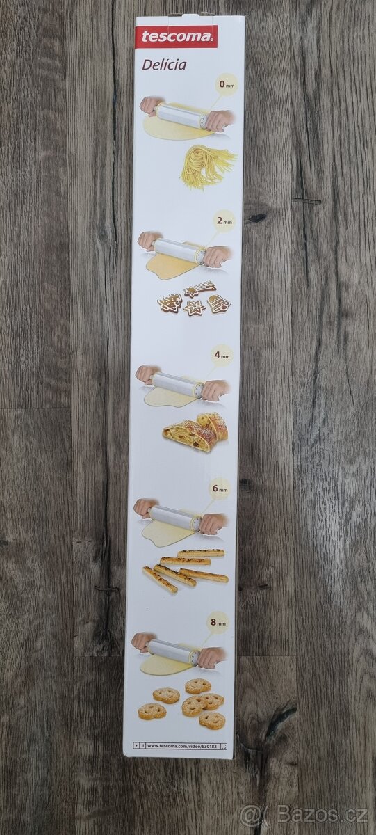 Váleček na těsto - 2