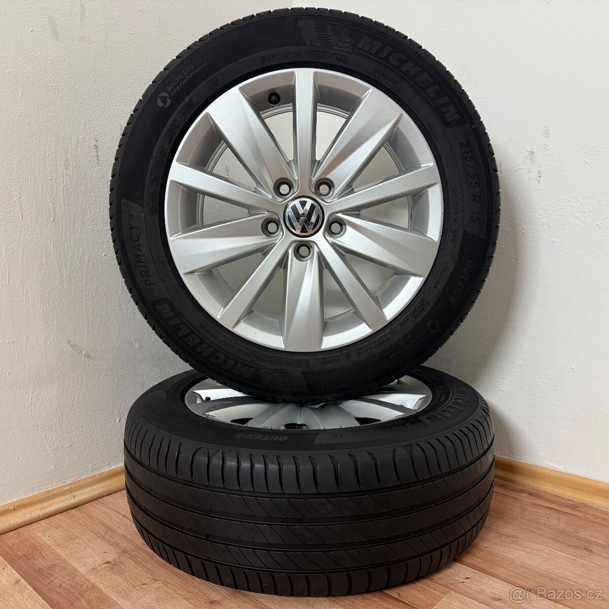 VW PASSAT B7 5x112 R16 ET33+LETNÍ 205/60R16 5/4mm - 2