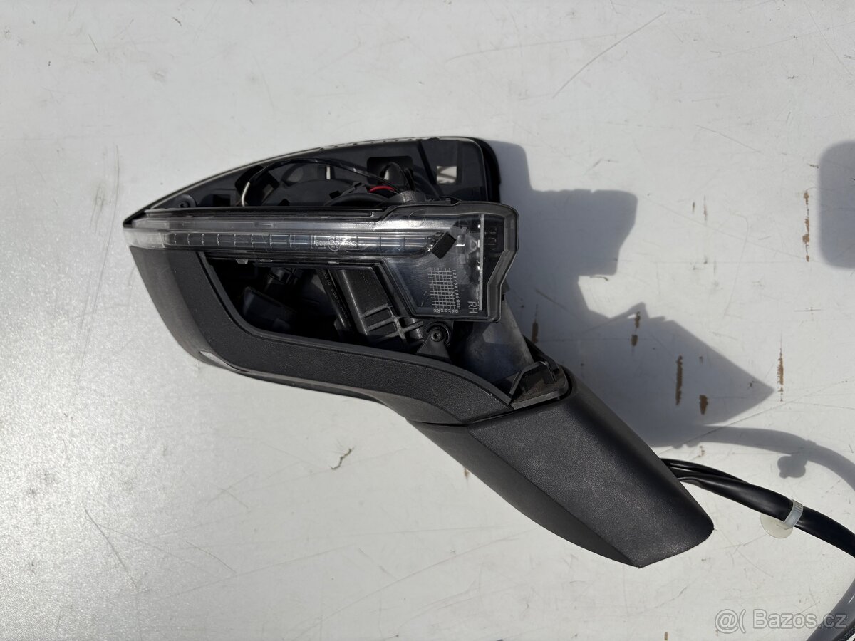 Pravé zpětné zrcátko Ateca (576 857 502 AB) - 2