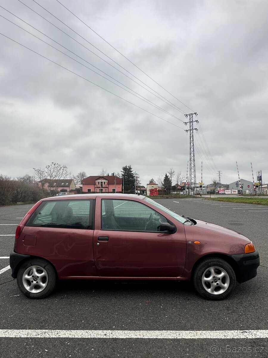Fiat Punto - 2