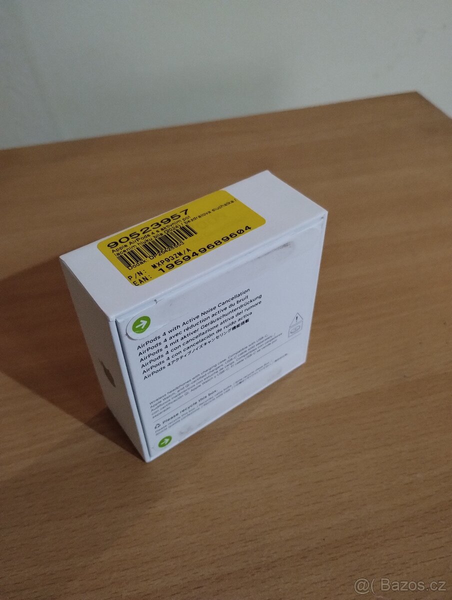Apple AirPods 4 s aktivním potlačením hluku (2024) - 2