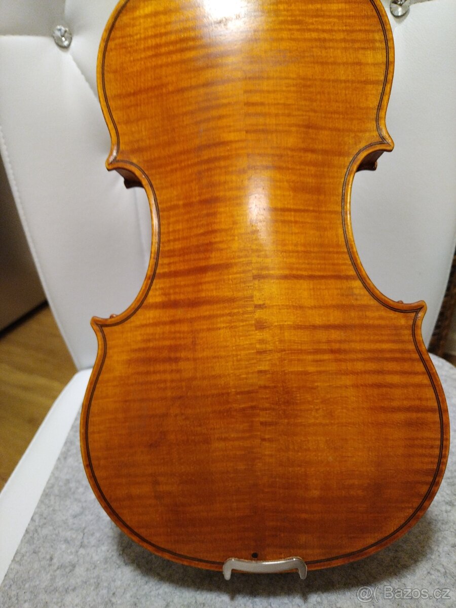 Stare Housle 4/4 - 2