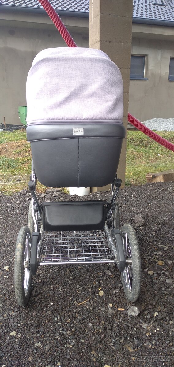 Houpací kočár Jasmine Camino Classic 03 - 2