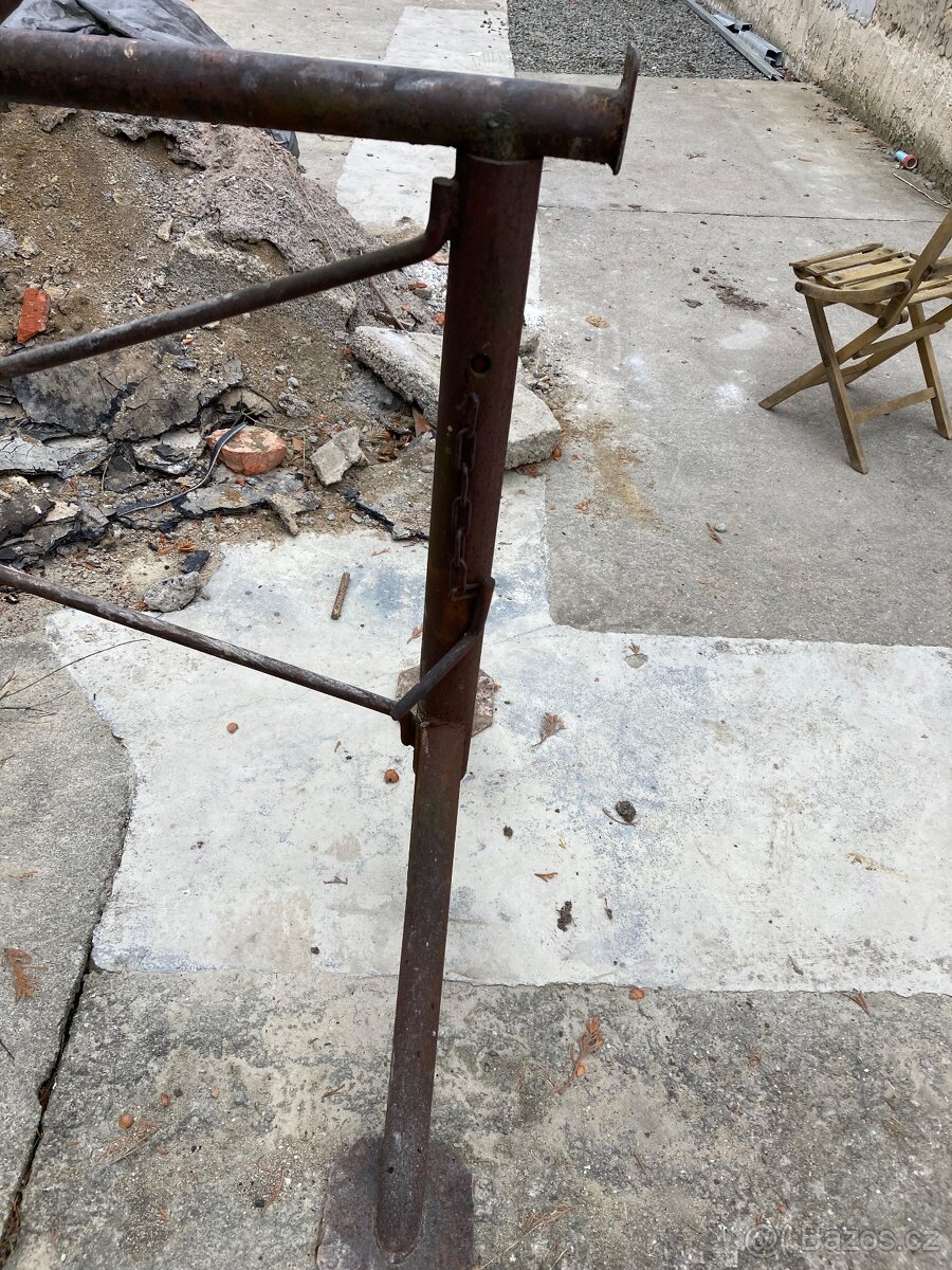 Lešenářská koza - 2