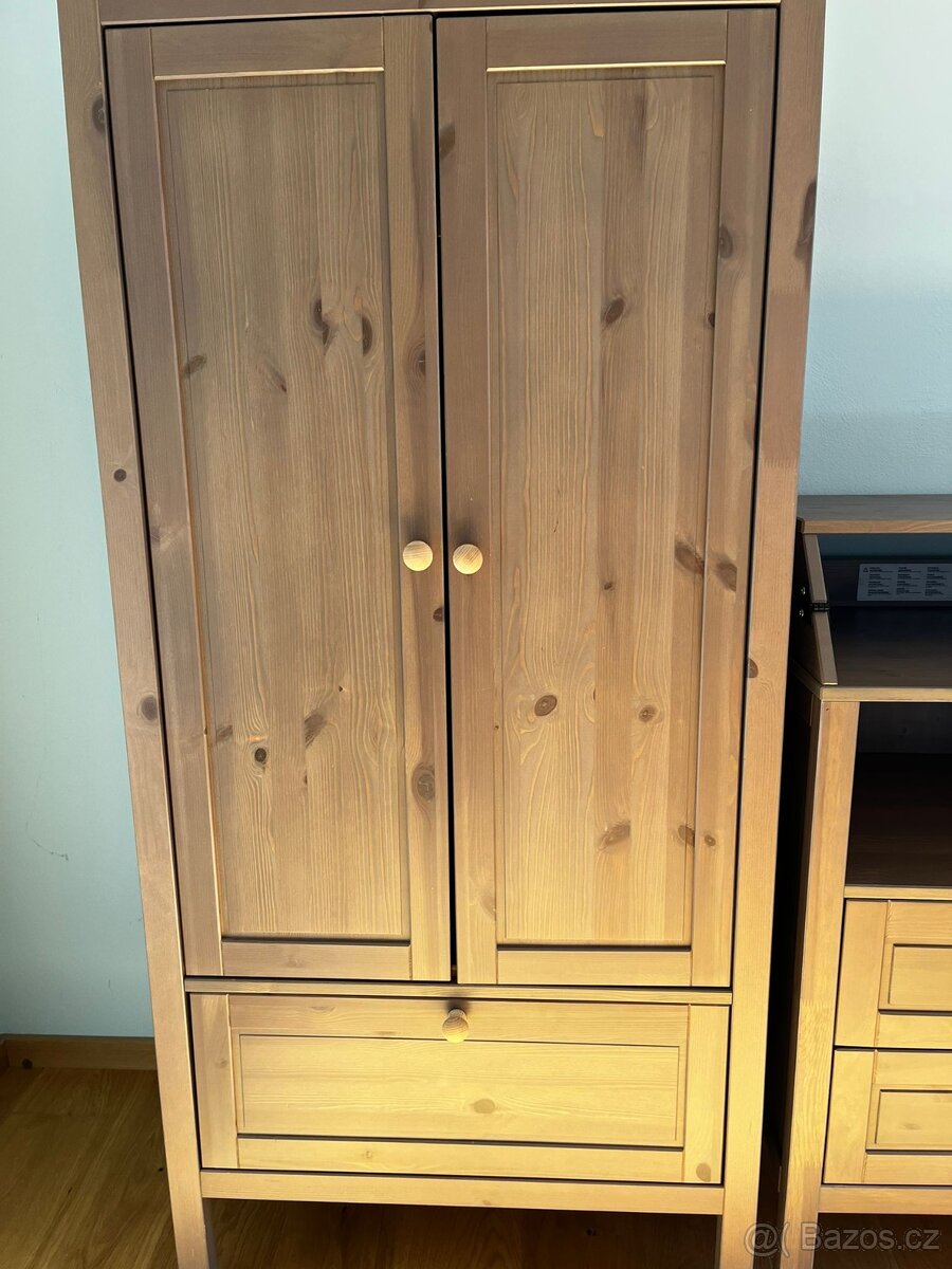 Dětská skříň - 2
