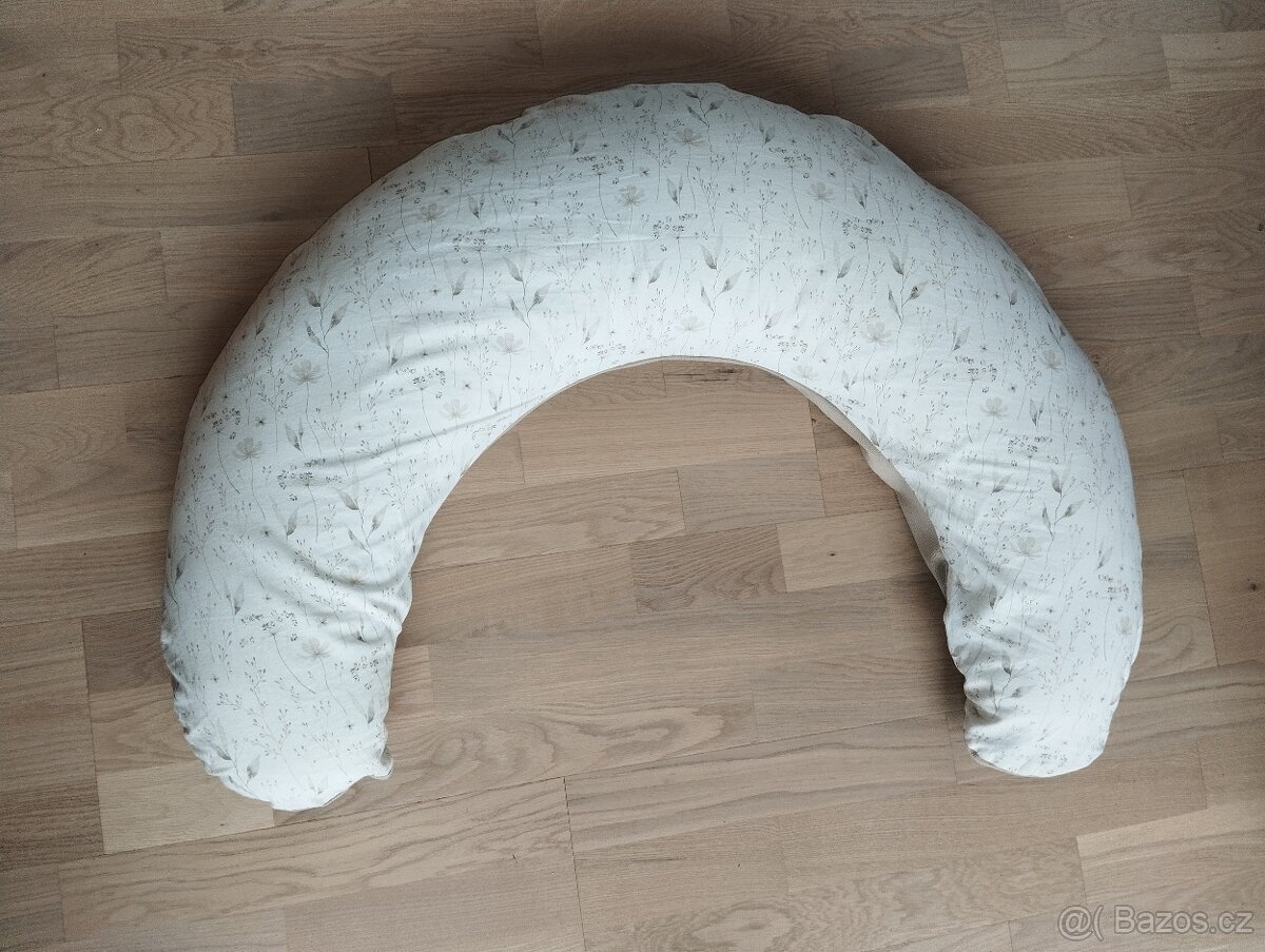 Kojící polštář - 2