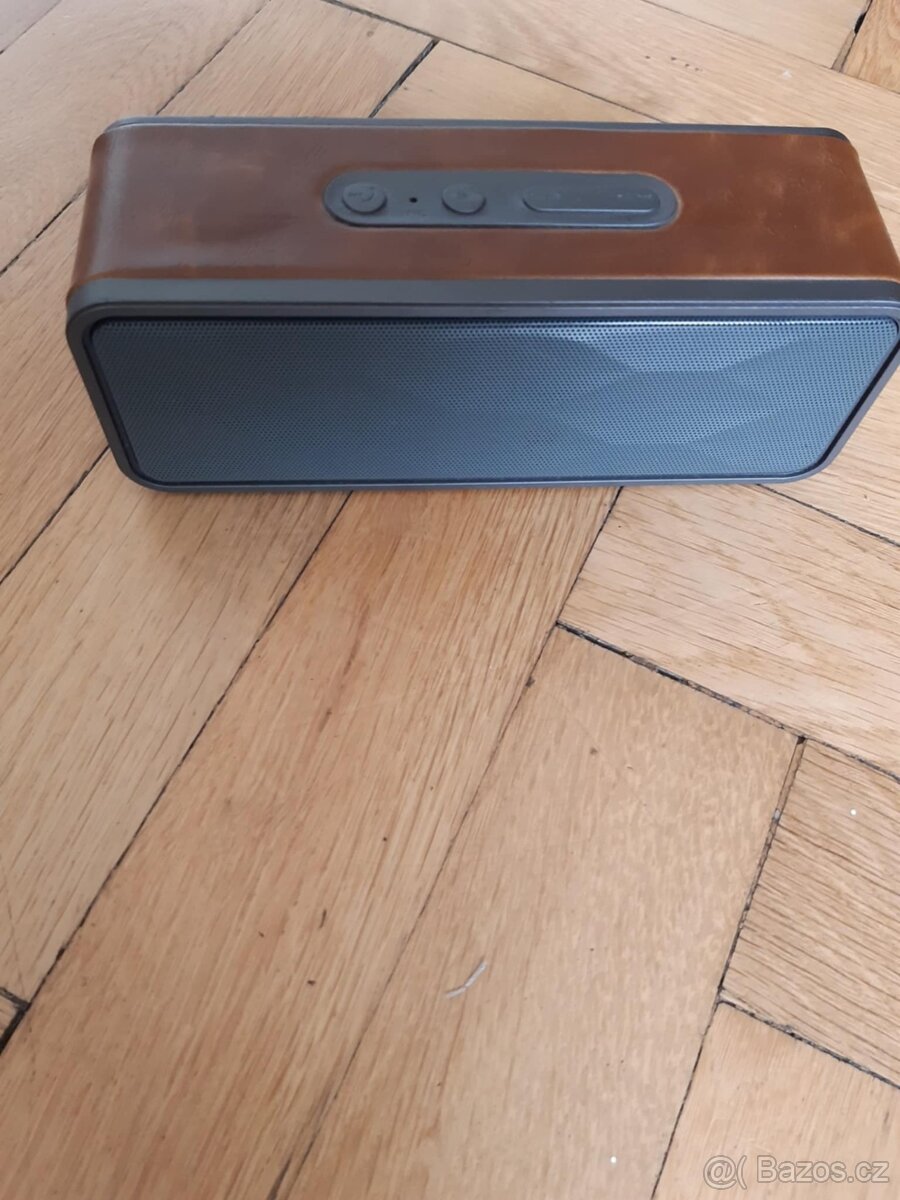 Reproduktor retro - 2