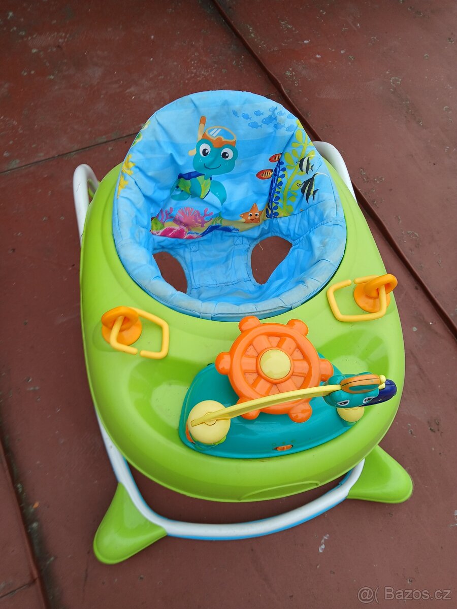 Dětské chodítko - 2