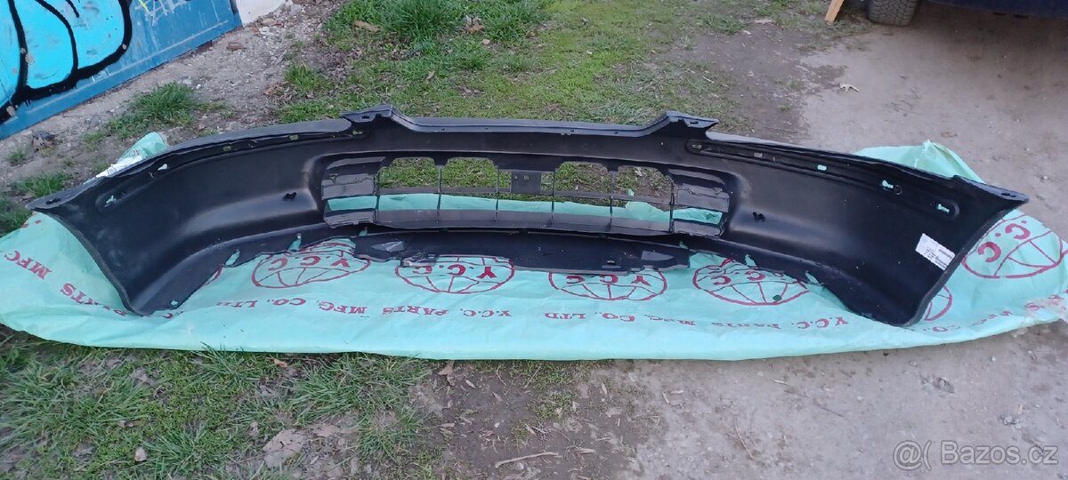 Honda Civic 6g přední nárazník - 2