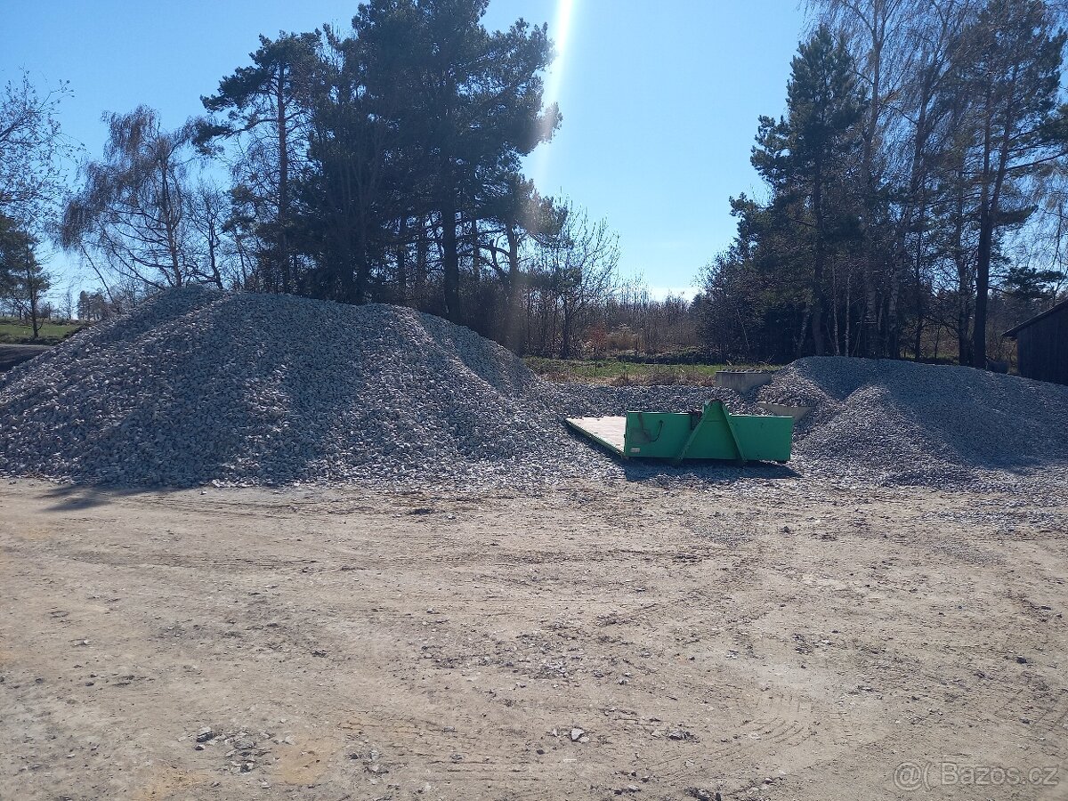 Písek štěrk cement - 2