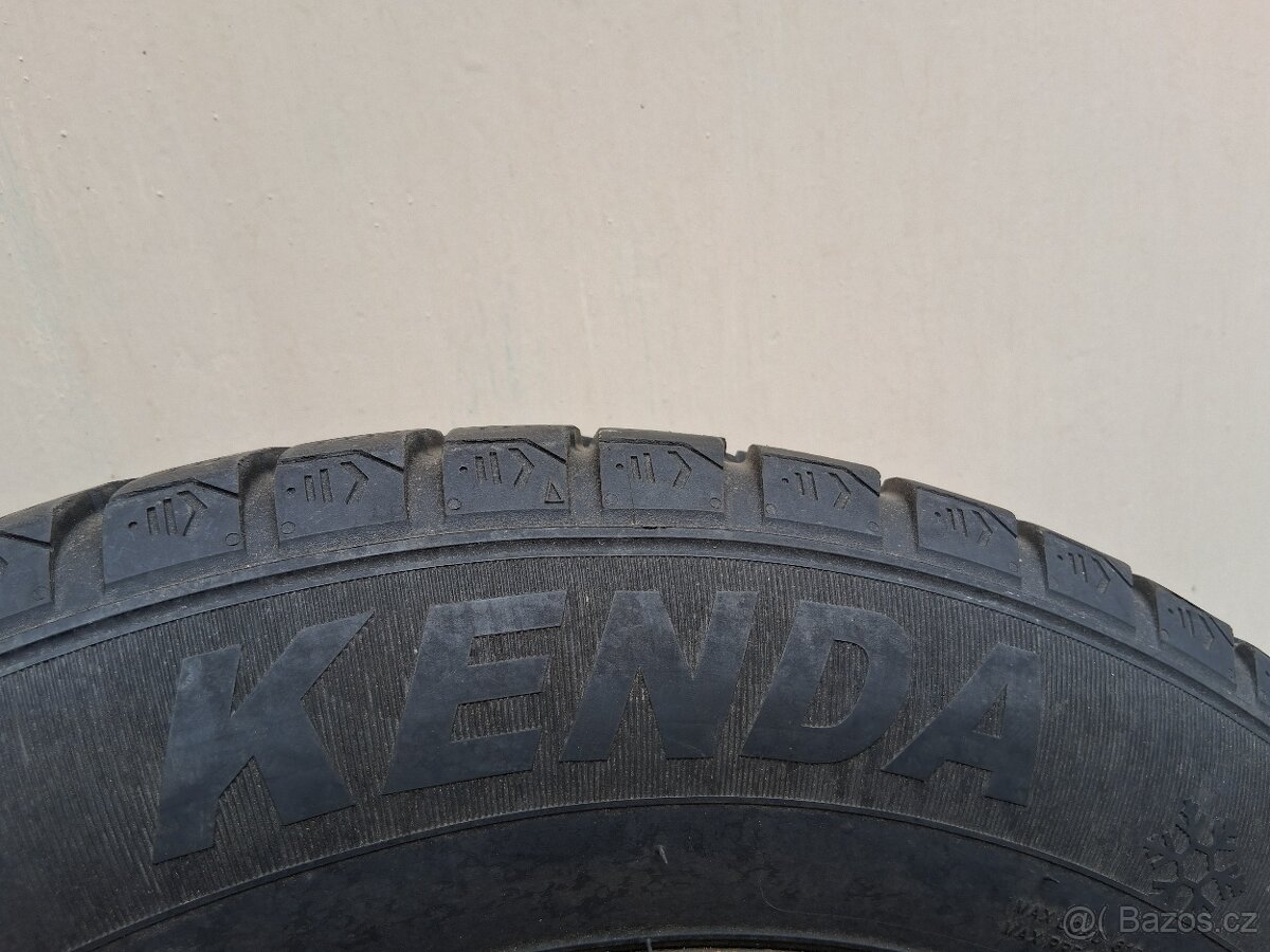 195/60 r15 Octavia - 2