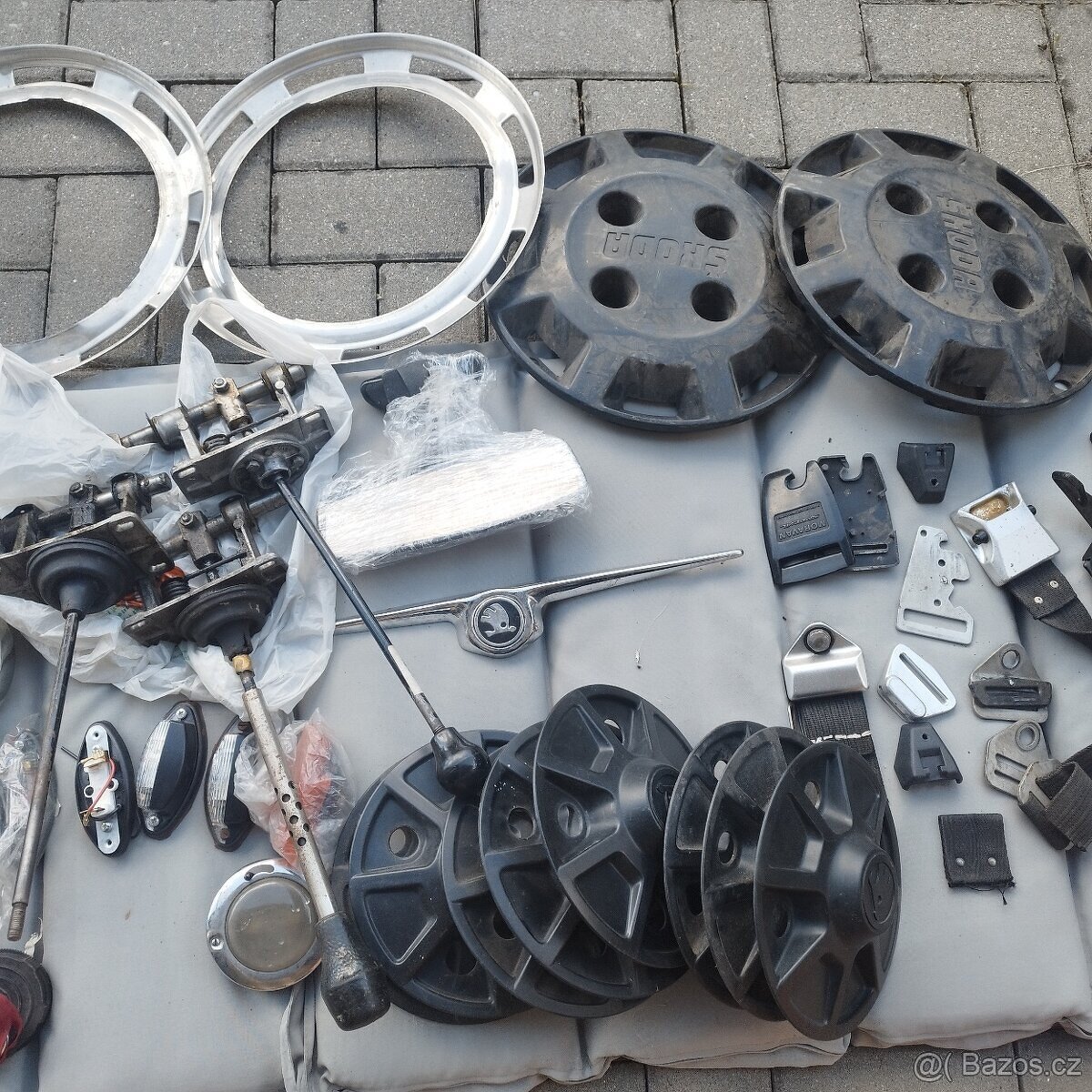 Škoda 100 1000 110r 120 mix dílů číslo 1 - CENA ZA VŠE - 2