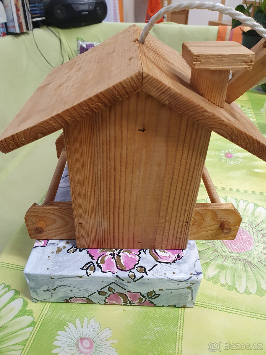 Dřevěné krmítko pro ptáčky (2 kusy i jednotlivě) - 2