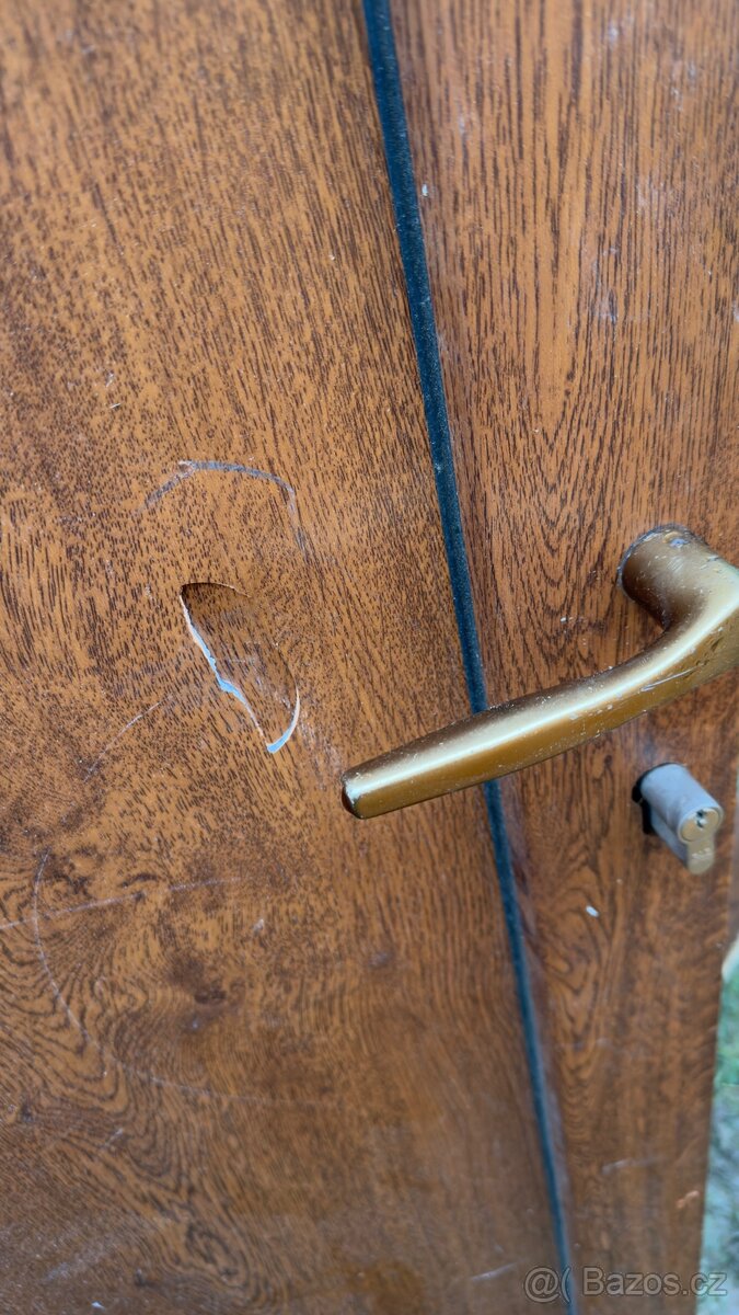 Vchodové dveře 80 plast - 2