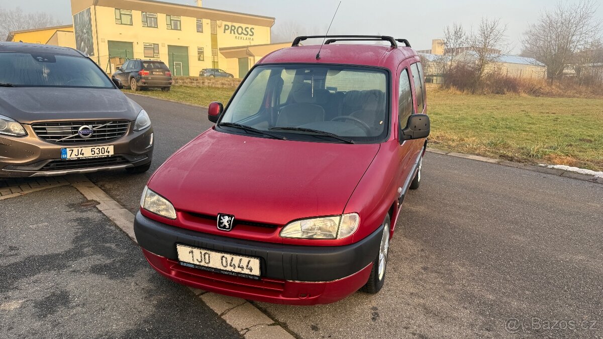 PEUGEOT PARTNER 2.0 HDI 66KW 2X ŠOUPAČKY KLIMA TAŽNÉ - 2