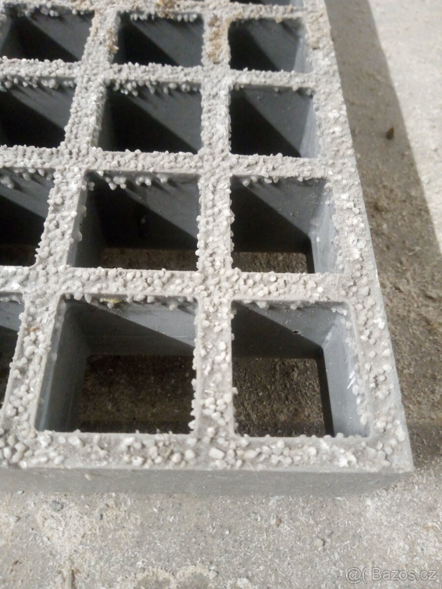 Kompozitní rošt 1220x2100x38 - 2