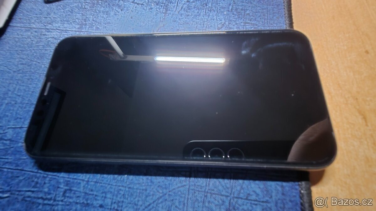 iPhone 11 černý 64GB TOP stav - ZÁRUKA - 2