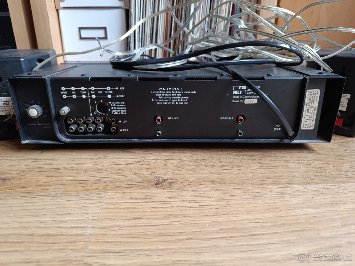 HiFi stereo zesilovač české výroby AU/RA - 2