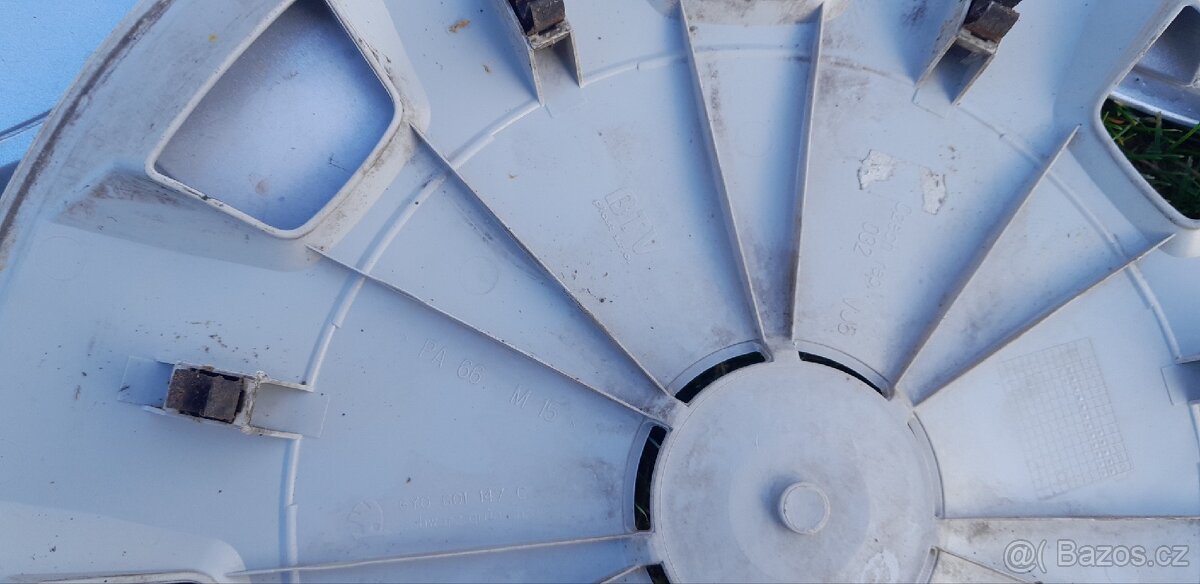 Poklice Škoda 15” originál sada - 2