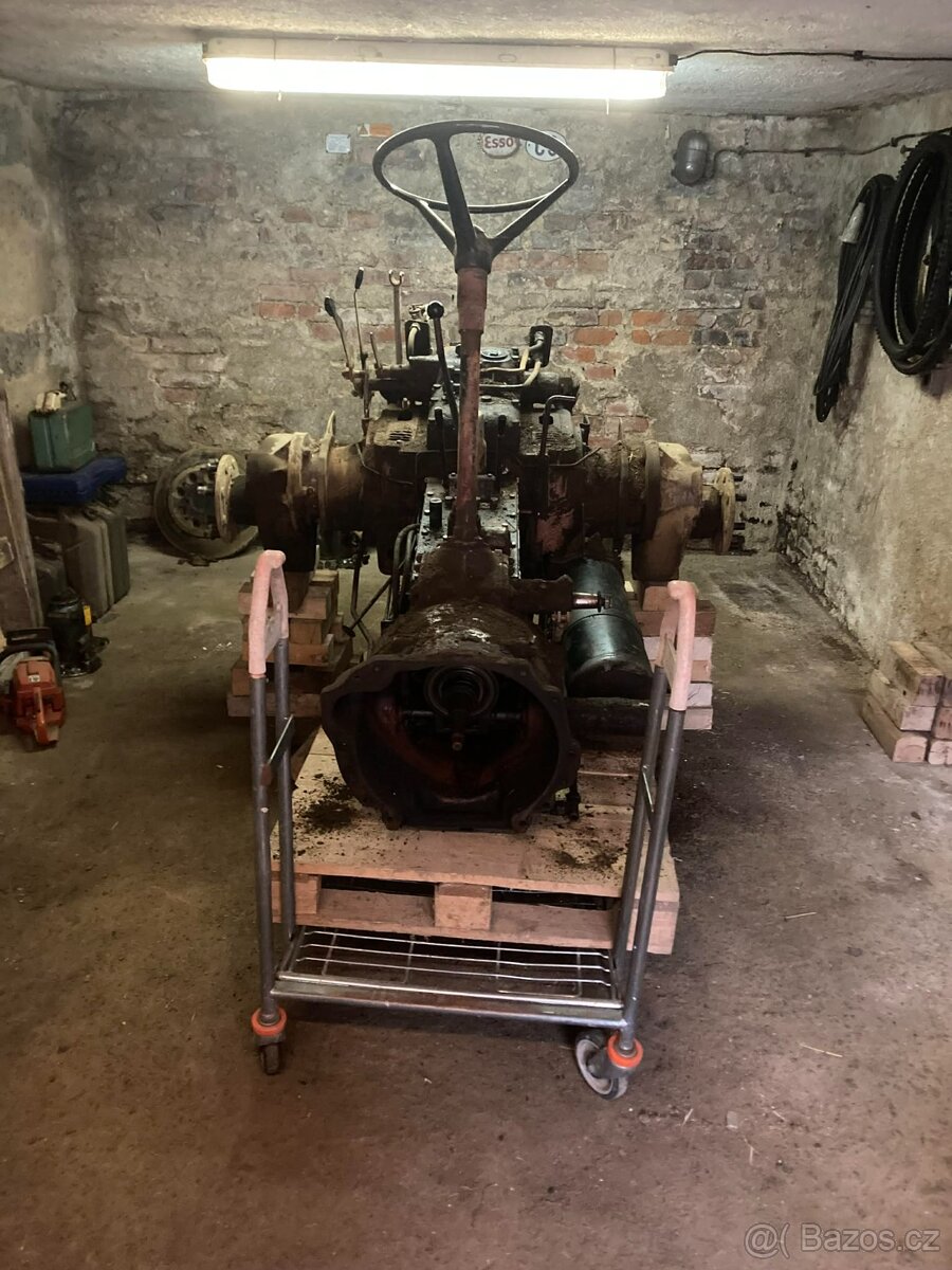 Zetor 7045 - rozdělaný projekt - 2