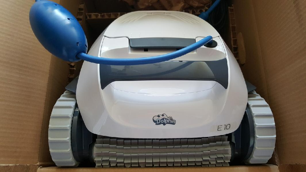Bazénový vysavač Dolphin E10, Aktivní kartáč, výkon 15 m³/h - 2
