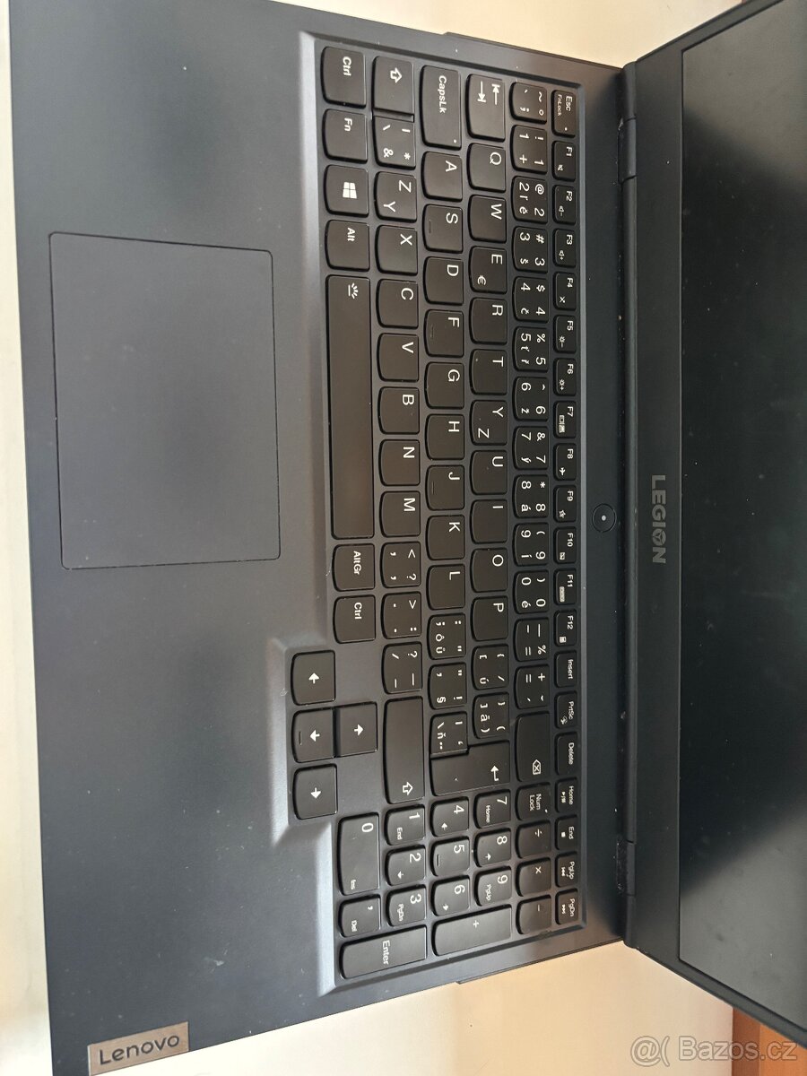Herní notebook Lenovo Legion 5 15ACH6H - 2