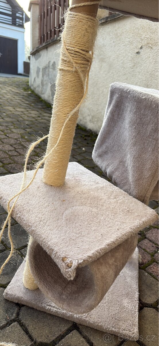 Škrabadlo pro kočku - 2