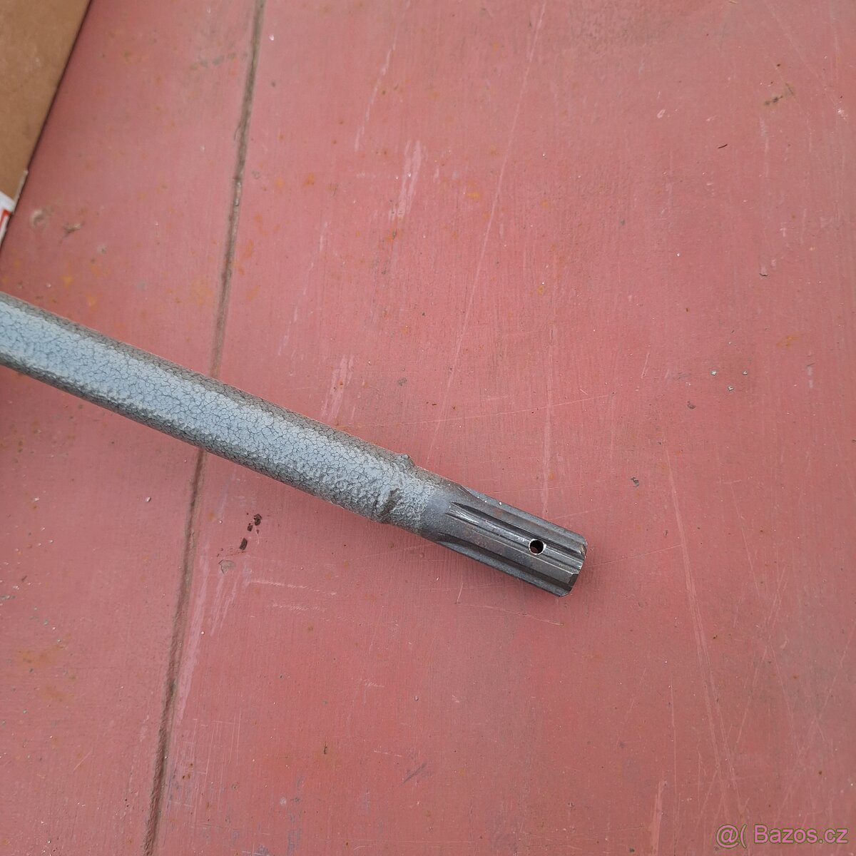 Nástavec k zemnimu vrtaku jamkovači - 2